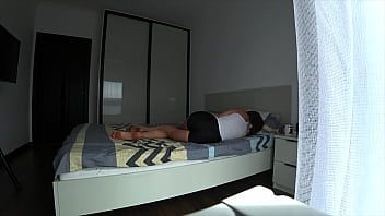 Putar Kecurangan nyata. istri meniduri tetangganya di ranjang keluarga. suamiku tidak ada di rumah