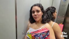 Abspielen Dampfcreme -Begegnung der Latina -Nachbarin