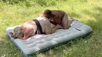 Reproducir La abuela rubia casada traga esperma después del sexo en el culo cam1 - 2of4