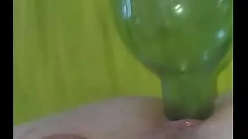 تشغيل الفتى الرقيق ، زجاجة اللعنة الحمار ، شاعر المليون