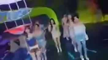 play Dwukrotnie „talk that talk” m/v