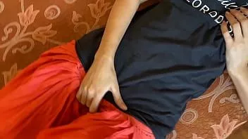 play Studentka college'u szczupła dziewczyna ne bitayi ochroniarz ke sath raat indyjskie porno w jakości Full HD, seks film z rozmowami audio w języku hindi