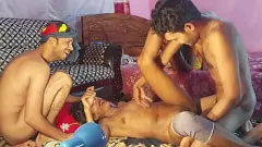 play مشكلة مزدوجة: رجلان وفتاتان في تحول جنسي هندي ساخن