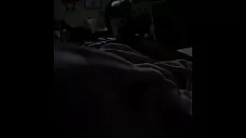 再生 つまようじのように雌犬の口の中にすべて