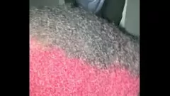play La masturbación matutina cachonda conduce a la corrida explosiva de papá