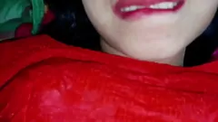 Oynat Yeni evli genç çiftin yoğun hardcore karşılaşması