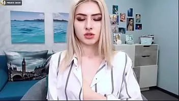 Putar Katherinesmith (livejasmin) tanpa bra kemeja puting, belaian payudara 1