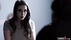 Redare Teen Big Ass Laney Gray în hardcore chelneriță fantezie