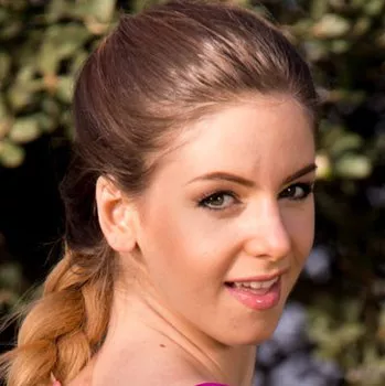 Pornostar Stella Cox