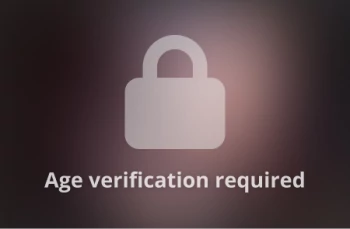 色情明星 Tasha Reign