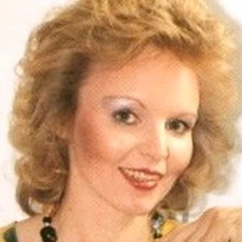 Pornstar Julia Reaves