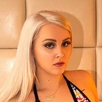 Pornstar Kourtney Chase